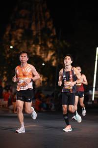 BIB: 210, 2096
                            <button type="button" onclick="openModal(22983628)" class="btn btn-primary btn-sm float-right btn-popup" data-toggle="modal" data-target=".modal-high-quality">
                        <i class="fas fa-shopping-cart"></i> Add to Cart
                    </button>
                                            <button type="button" onclick="isThisMe(22983628, true)" class="btn btn-success btn-sm float-right btn-popup btn-isme hidden" data-toggle="tooltip" data-placement="bottom" title="นี่คือรูปของคุณใช่ไหม คลิกที่นี่เพื่อเอาเข้าอัลบั้ม">
                        <i class="fas fa-plus"></i> Add to album
                    </button>
                    <button type="button" onclick="isThisMe(22983628, false)" class="btn btn-warning btn-sm float-right btn-popup btn-isnotme hidden">
                        <i class="fas fa-ban"></i> Remove from album
                    </button>
